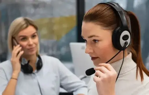 Meeluisteren (opgenomen) per uur per persoon